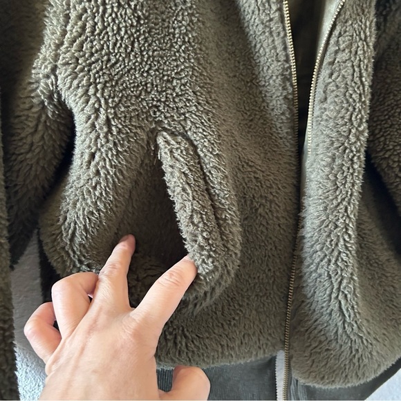 Sweet Rain Women’s Teddy Jacket Medium Olive Green Cozy Warm Casual Cozy Warm - Picture 5 of 11